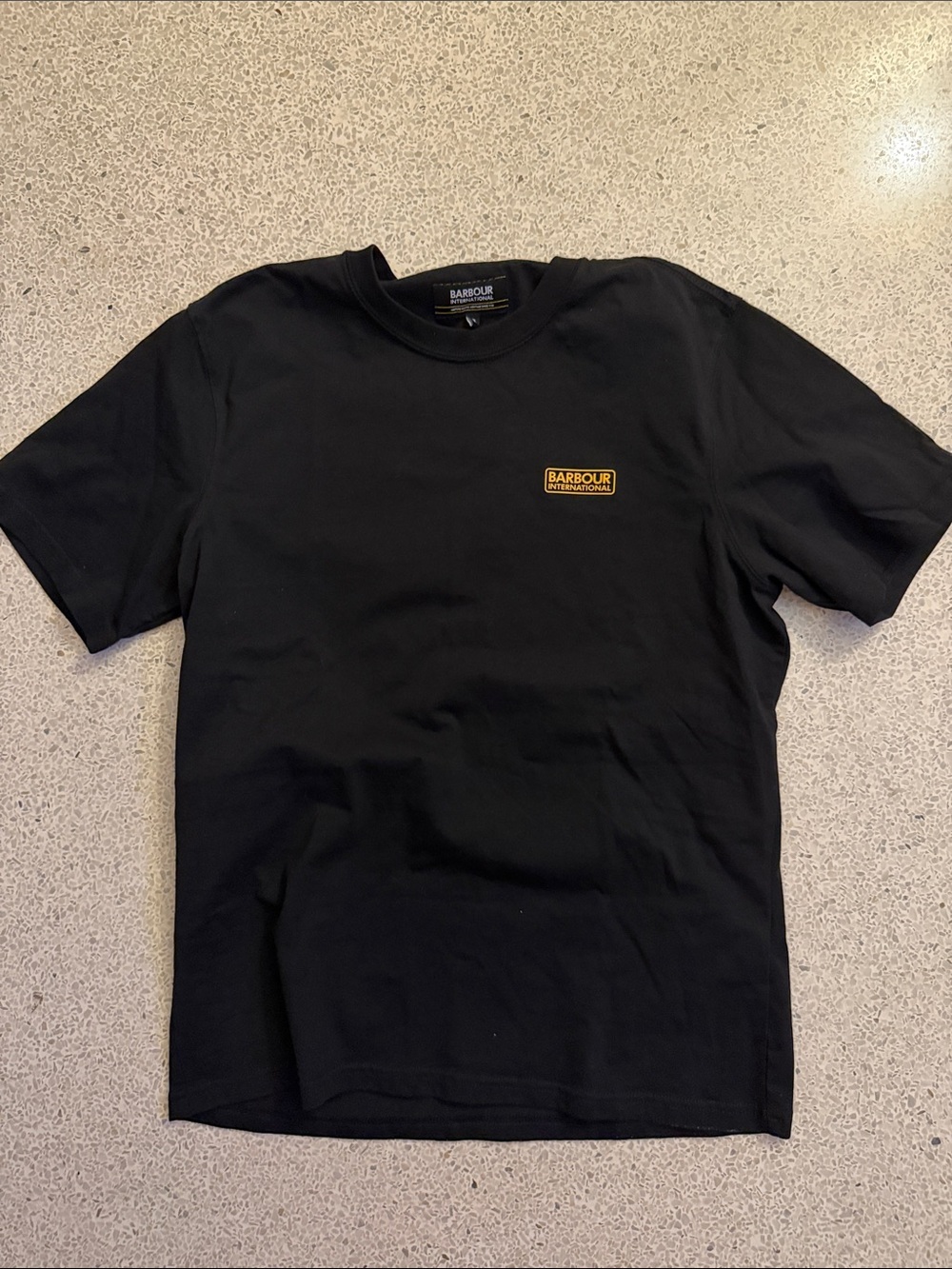Barbour International Black Short Sleeve Tee w Gold Logo Patch slim fit Medium